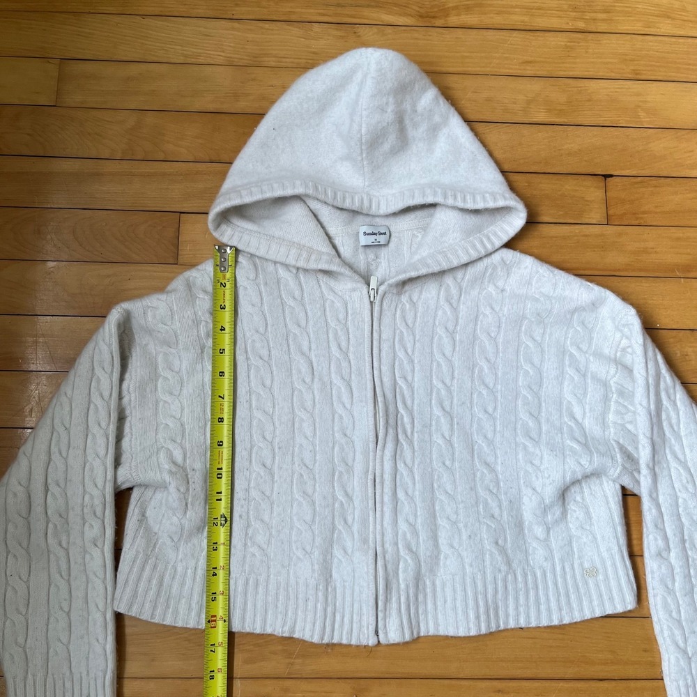 Sunday Best Aritzia Merino Wool Cable Knit Zip Up Cropped Hoodie Cream White M - Picture 6 of 7